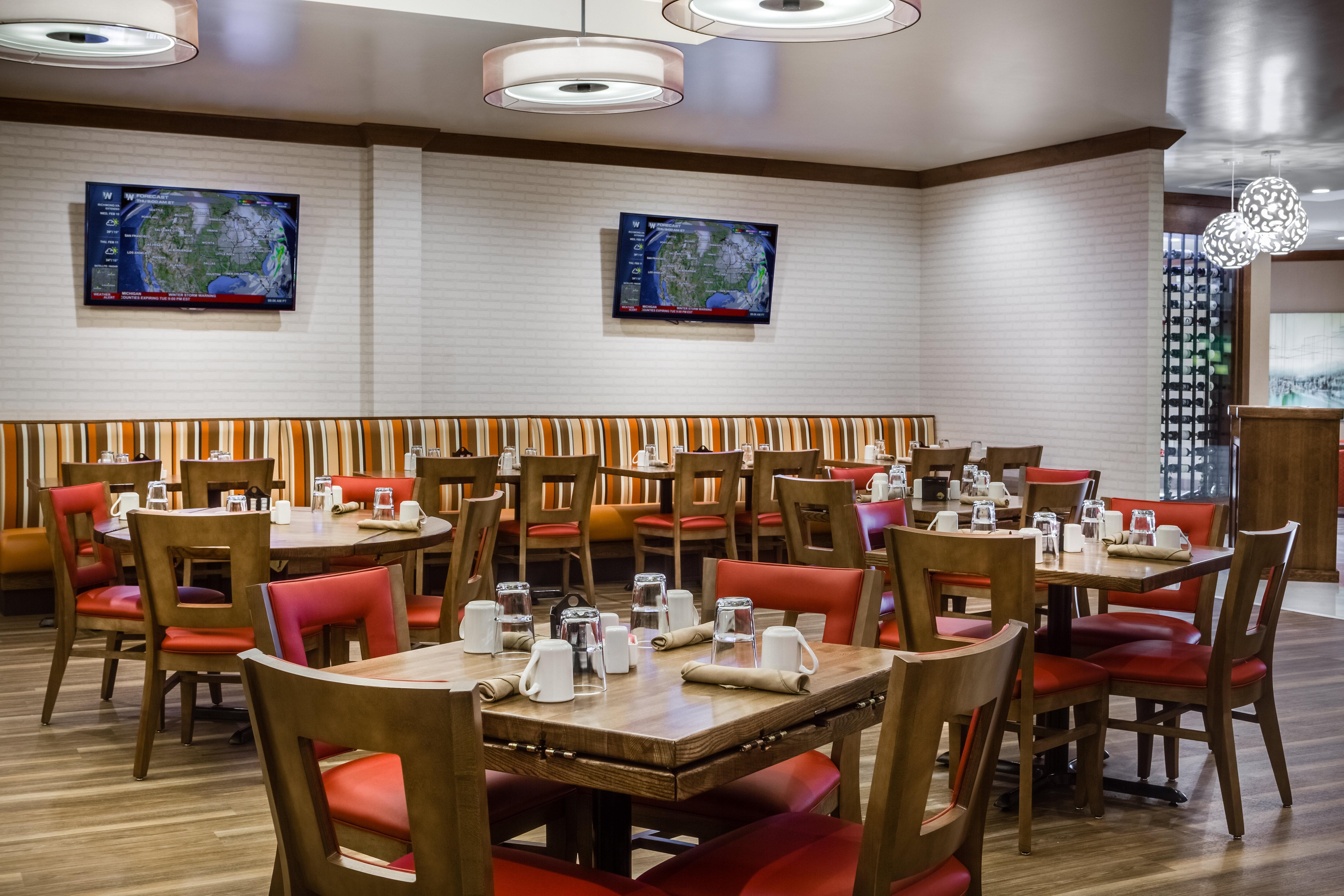 Holiday Inn Dubuque/Galena By Ihg מראה חיצוני תמונה