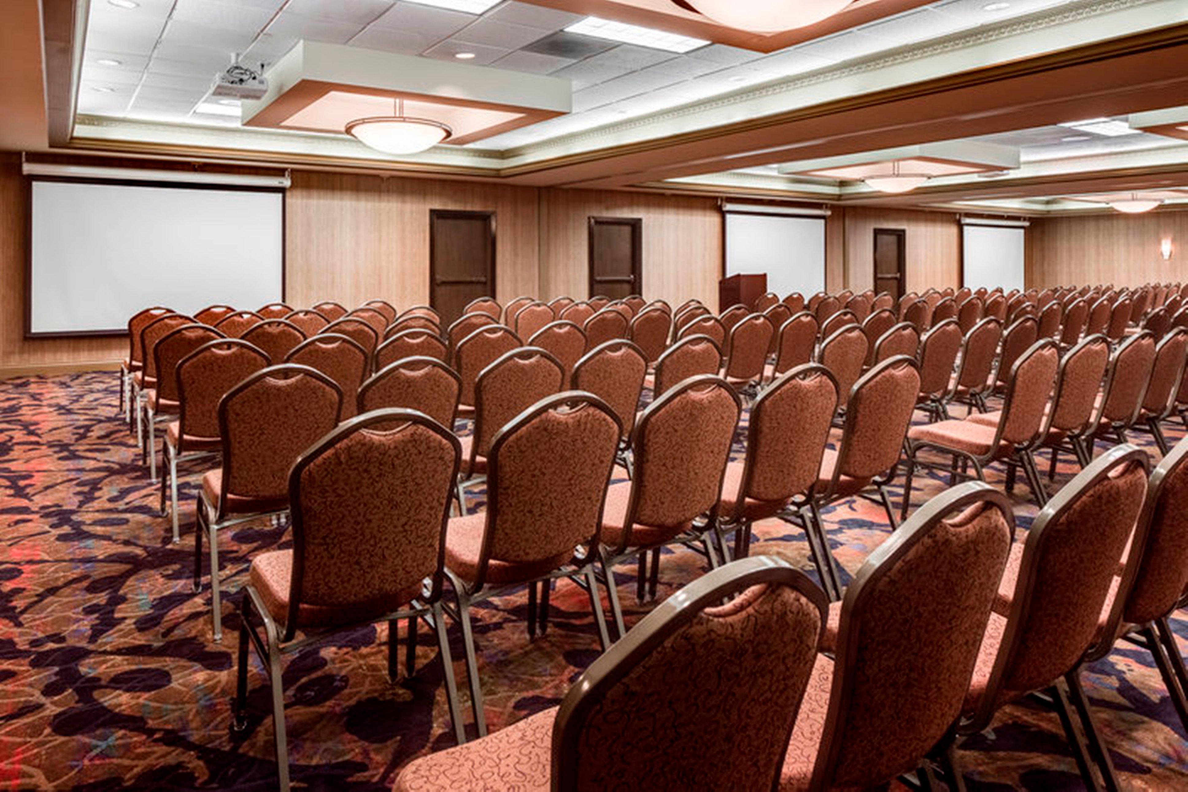 Holiday Inn Dubuque/Galena By Ihg מראה חיצוני תמונה