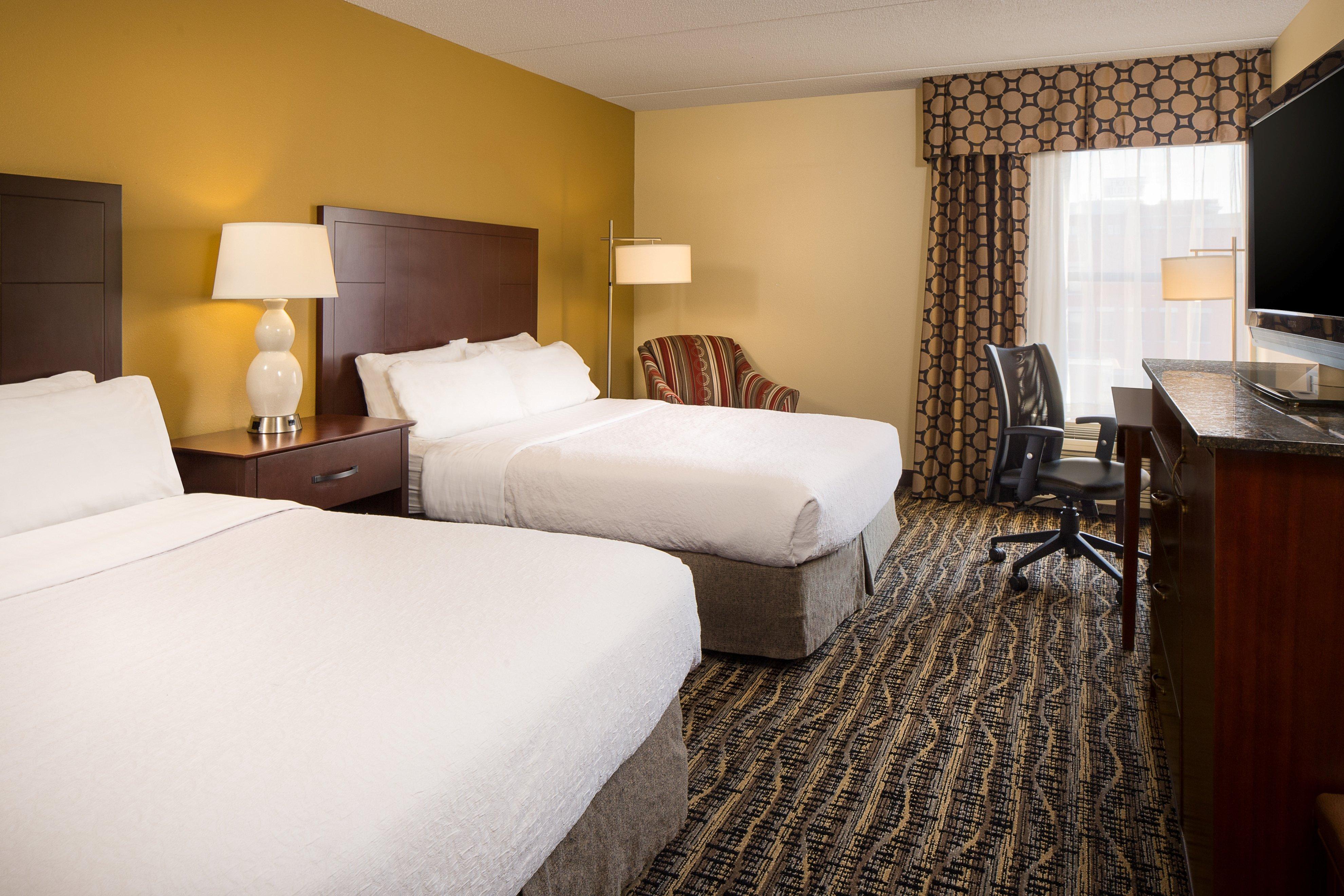 Holiday Inn Dubuque/Galena By Ihg מראה חיצוני תמונה