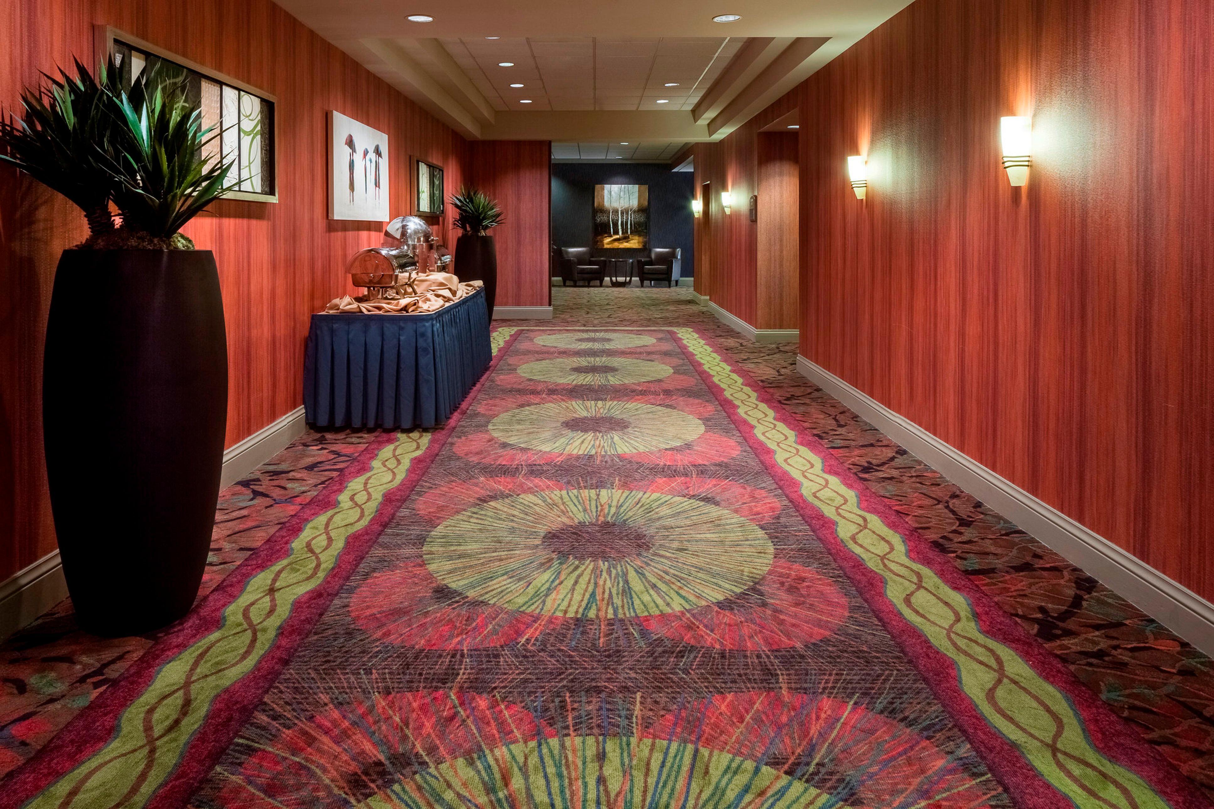 Holiday Inn Dubuque/Galena By Ihg מראה חיצוני תמונה