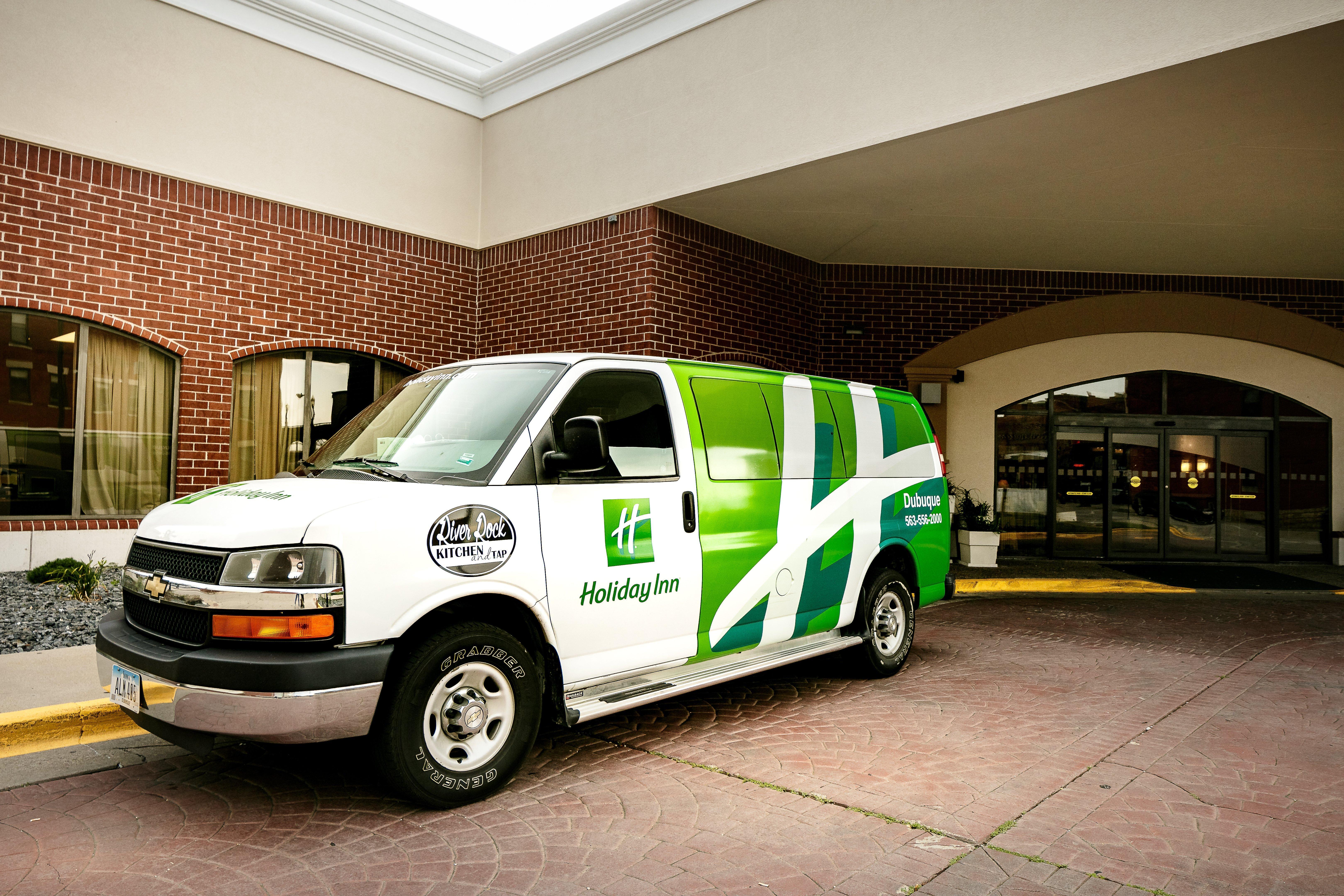 Holiday Inn Dubuque/Galena By Ihg מראה חיצוני תמונה