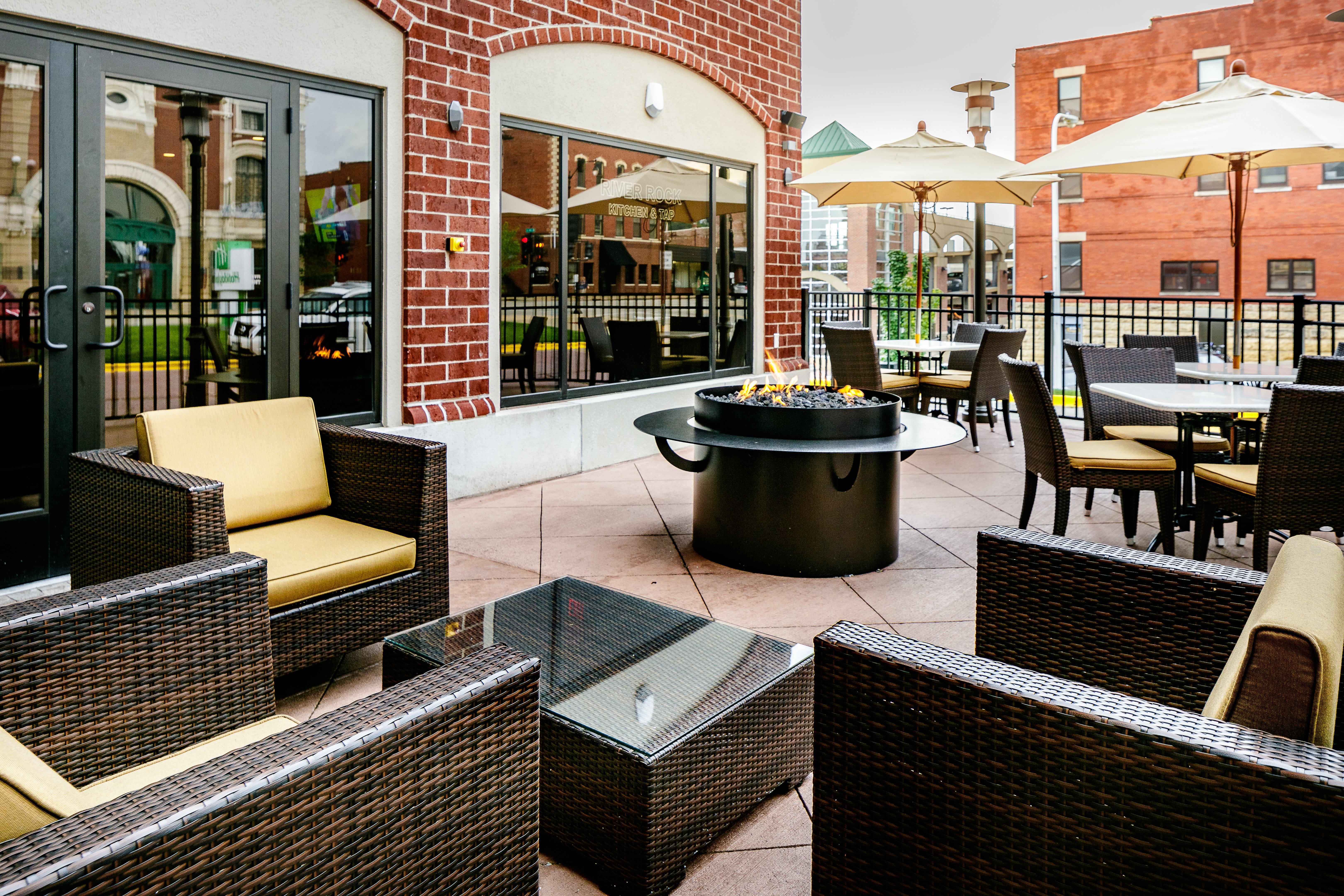 Holiday Inn Dubuque/Galena By Ihg מראה חיצוני תמונה