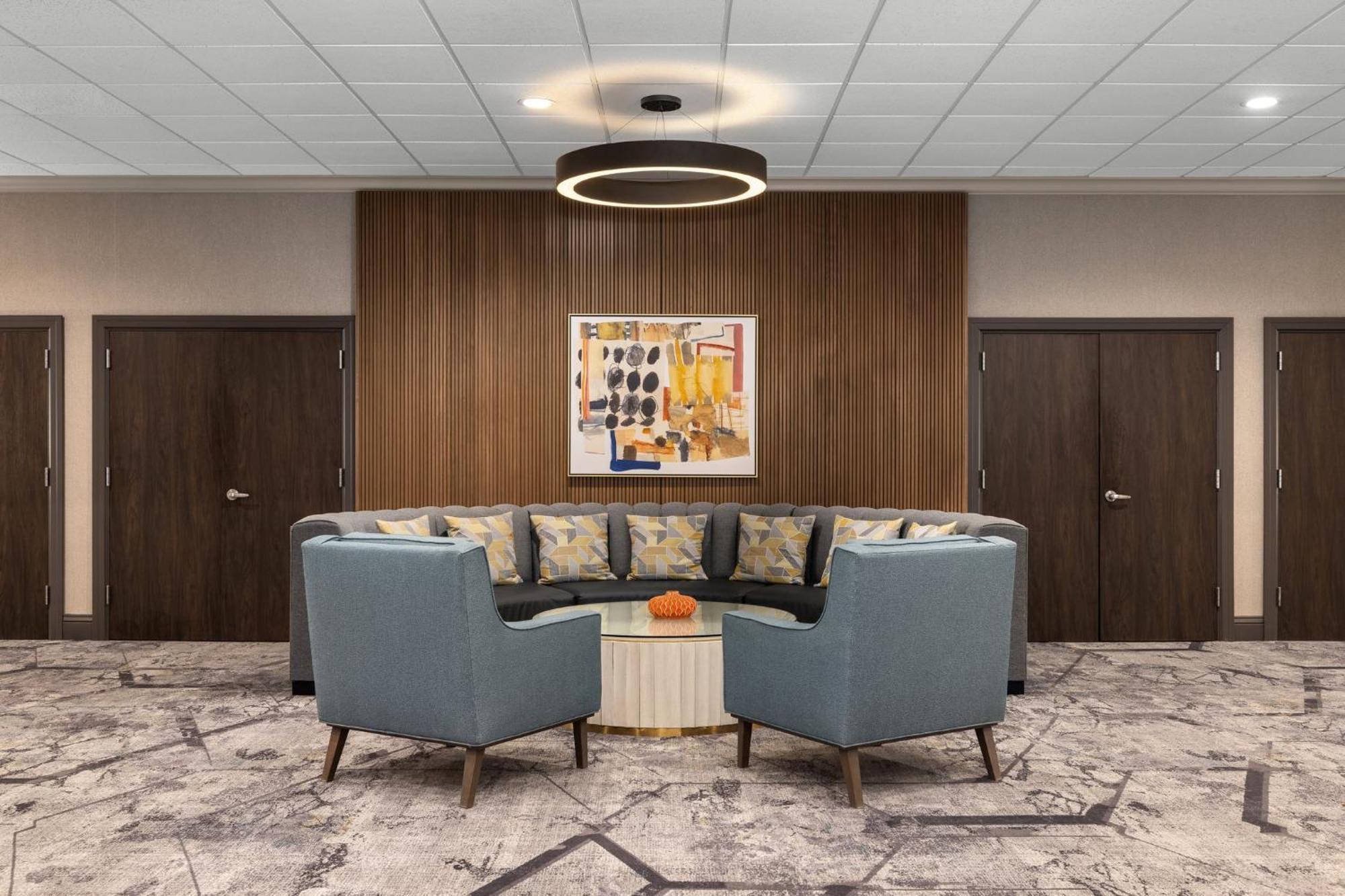 Holiday Inn Dubuque/Galena By Ihg מראה חיצוני תמונה